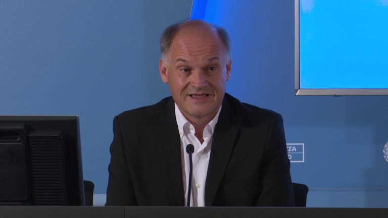 Estrategias Efectivas para la Coordinaci&oacute;n de Equipos de Emergencia en Eventos Multitudinarios