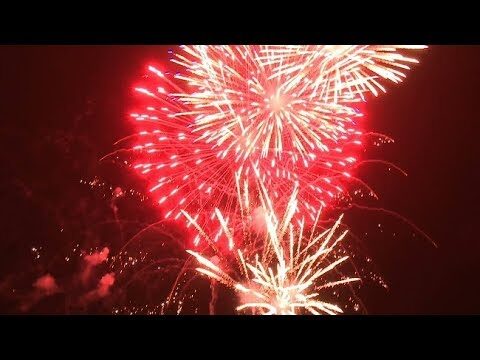 Magia y Color: Decoraci&oacute;n de Festivales con Fuego