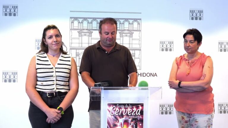 Convivencia y Diversi&oacute;n en la Zona de Food Trucks