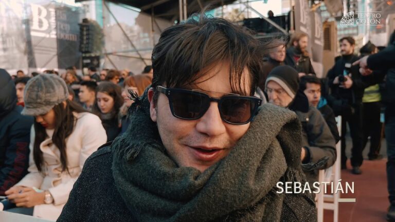 Festival al Aire Libre: Disfrutando con Amigos