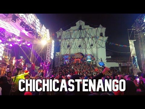 Sum&eacute;rgete en la Magia de un Festival de Mercado Artesanal
