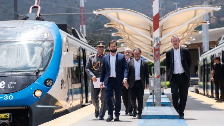 Gu&iacute;a para llegar en tren a un festival