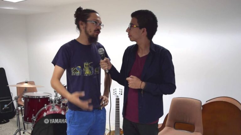 Inmersi&oacute;n Cultural en Festivales: La Experiencia de Acampar