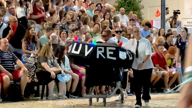 Planificaci&oacute;n Eficiente del Aparcamiento para Festivales